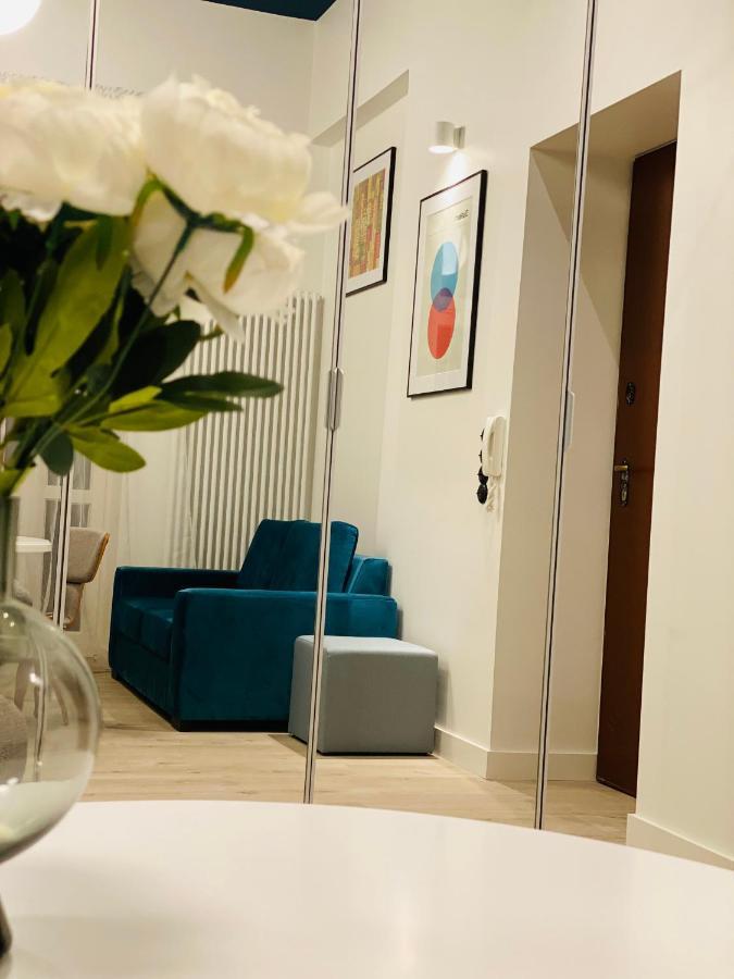 1 Syp, Kawa Vertuo, Kosmetyki Ada, 3 Min Metro Wilenska, By Visitwarsaw Apartments Eksteriør bilde